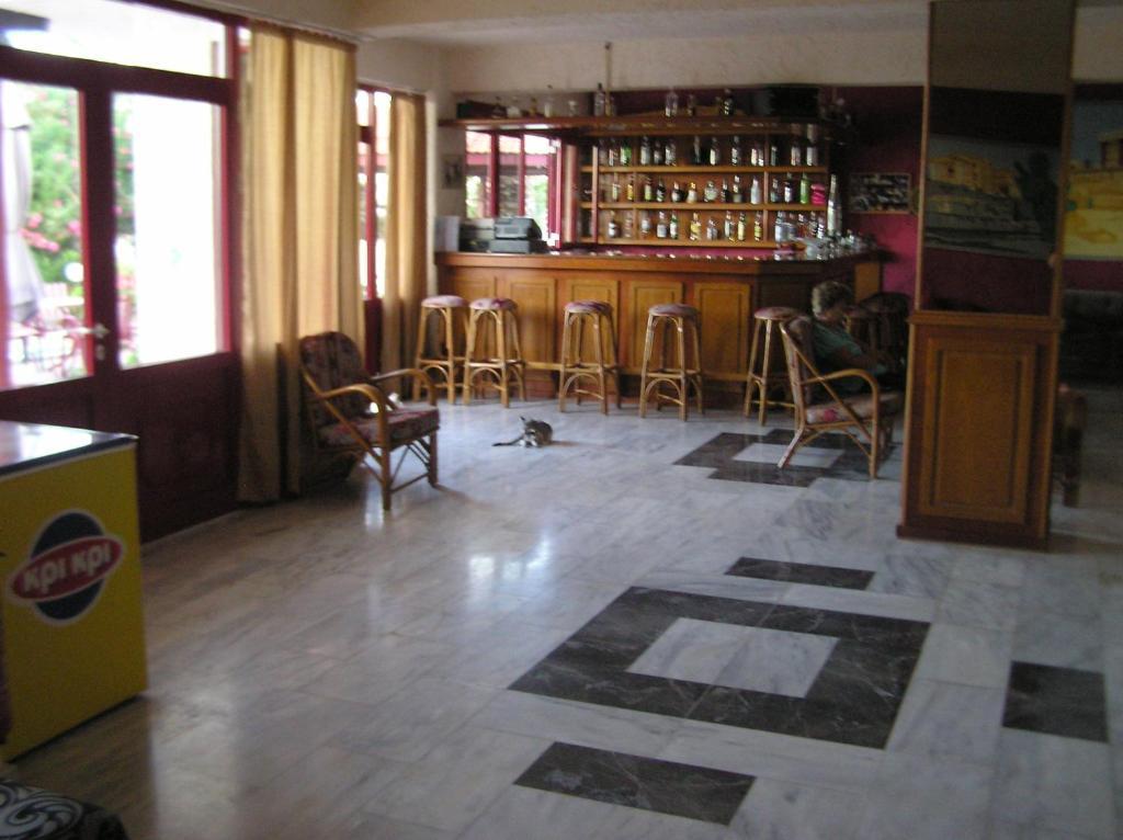 Knossos Aparthotel Pánormos Exteriör bild