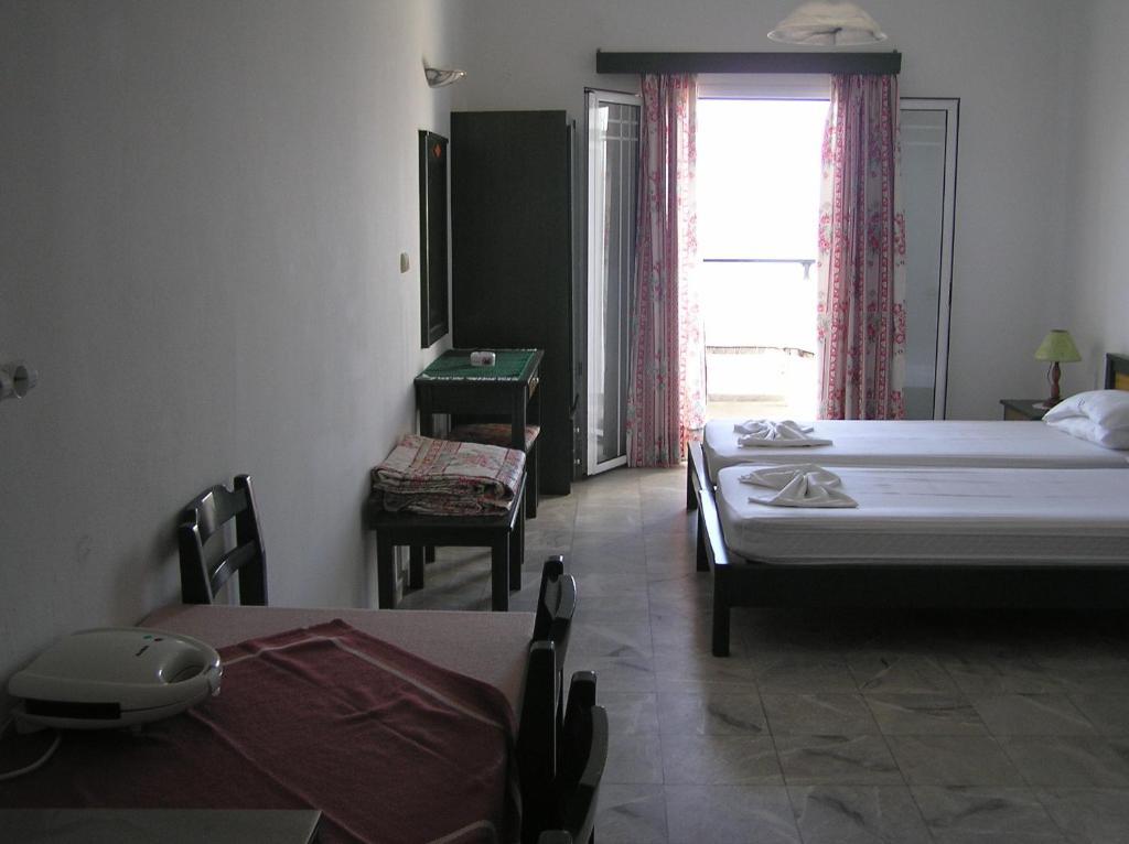 Knossos Aparthotel Pánormos Exteriör bild